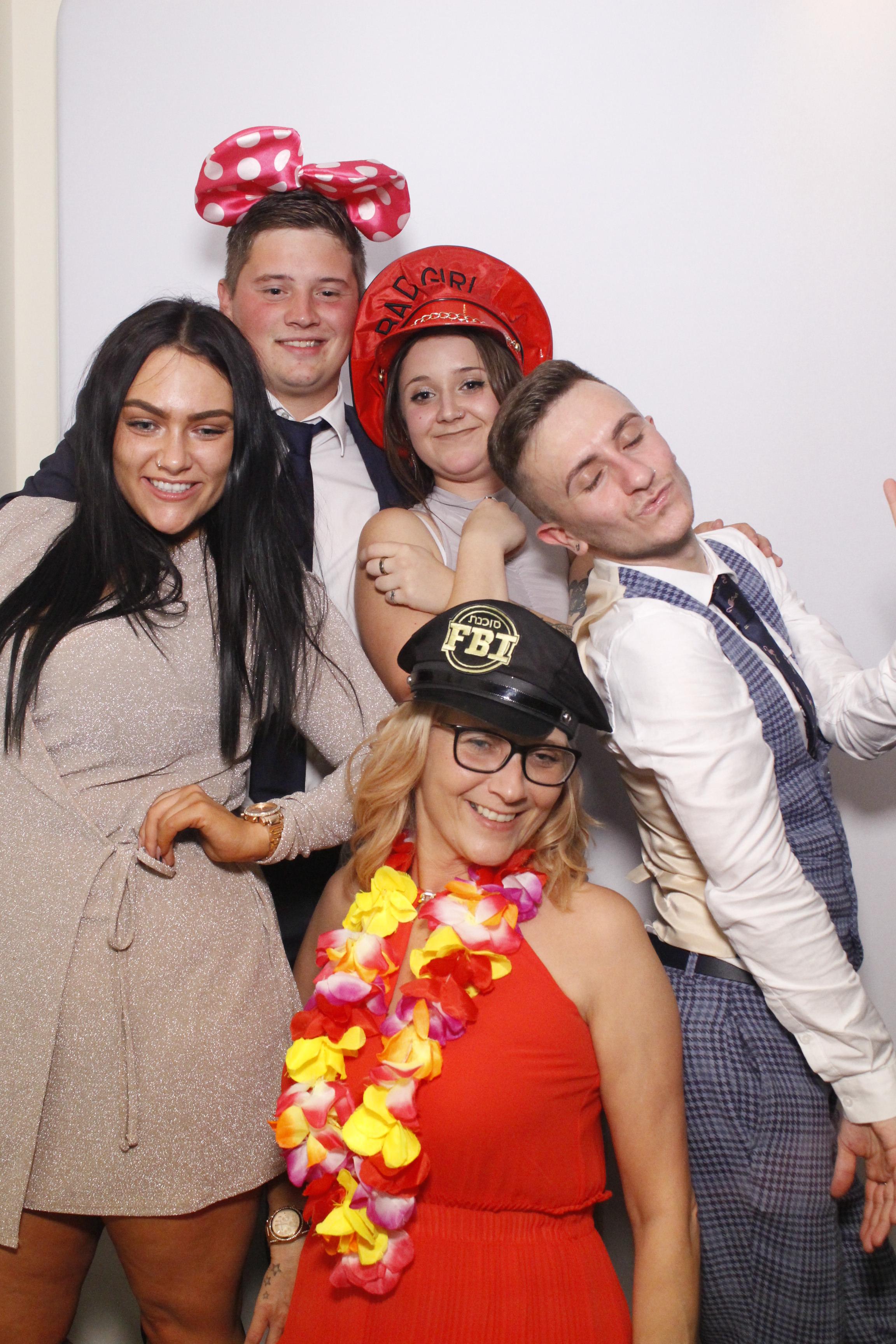 Luke & Emily's Wedding | View more photos from the event at gallery.myphotoboothexperience.co.uk/u/MyPhotoBoothExperienceLtd/Luke-Emilys-Wedding